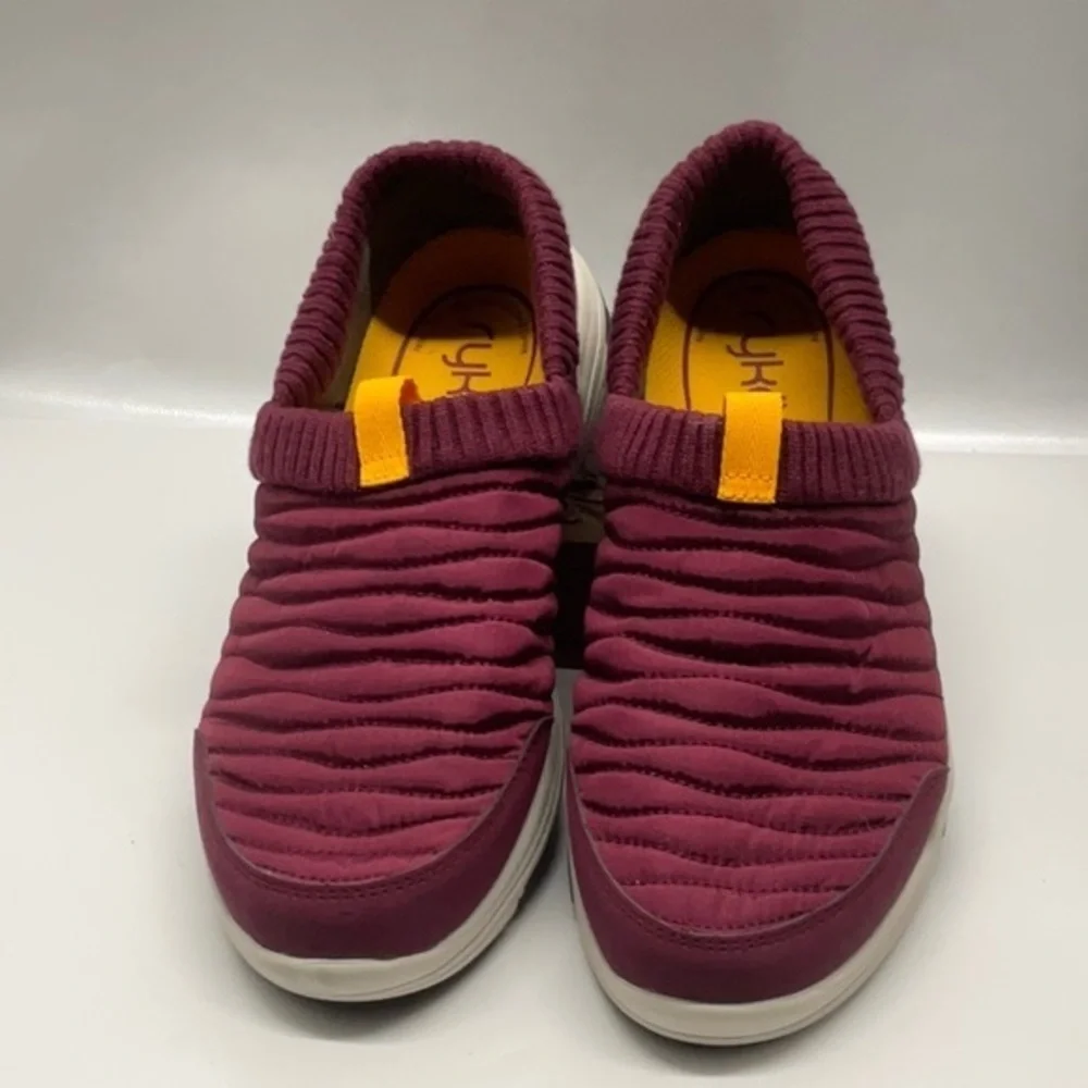Ryka Water Repellent‎ Slip-On Shoes Aspen 2 Burgundy - Medium - 8